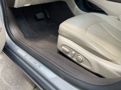 2017 Buick LaCrosse Essence