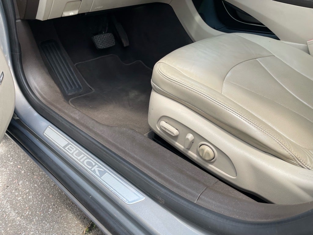 2017 Buick LaCrosse Essence