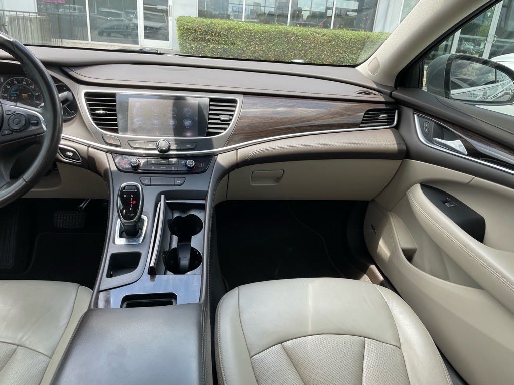 2017 Buick LaCrosse Essence