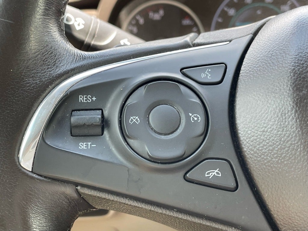 2017 Buick LaCrosse Essence