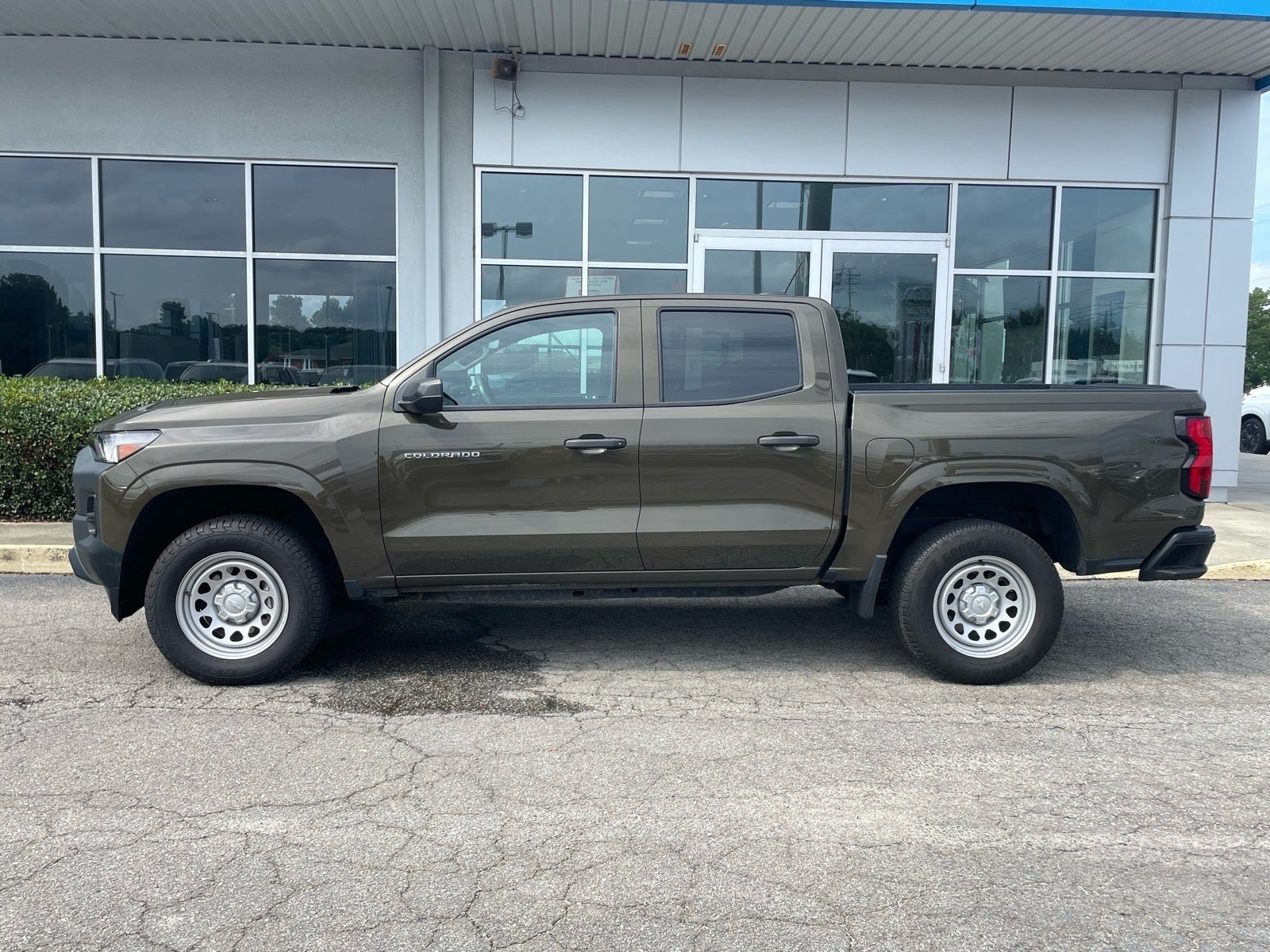 2023 Chevrolet Colorado WT