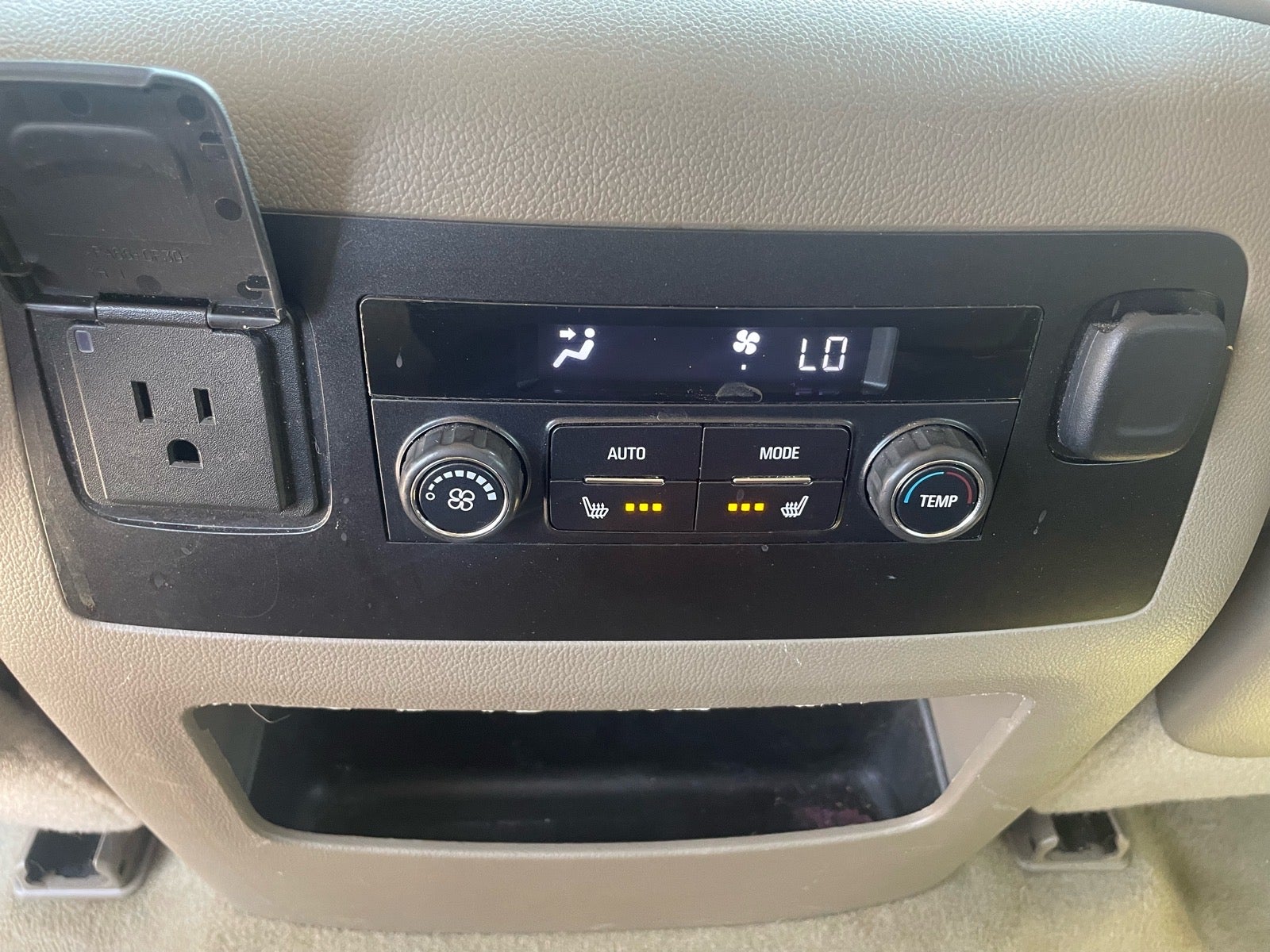 2016 GMC Yukon XL SLT