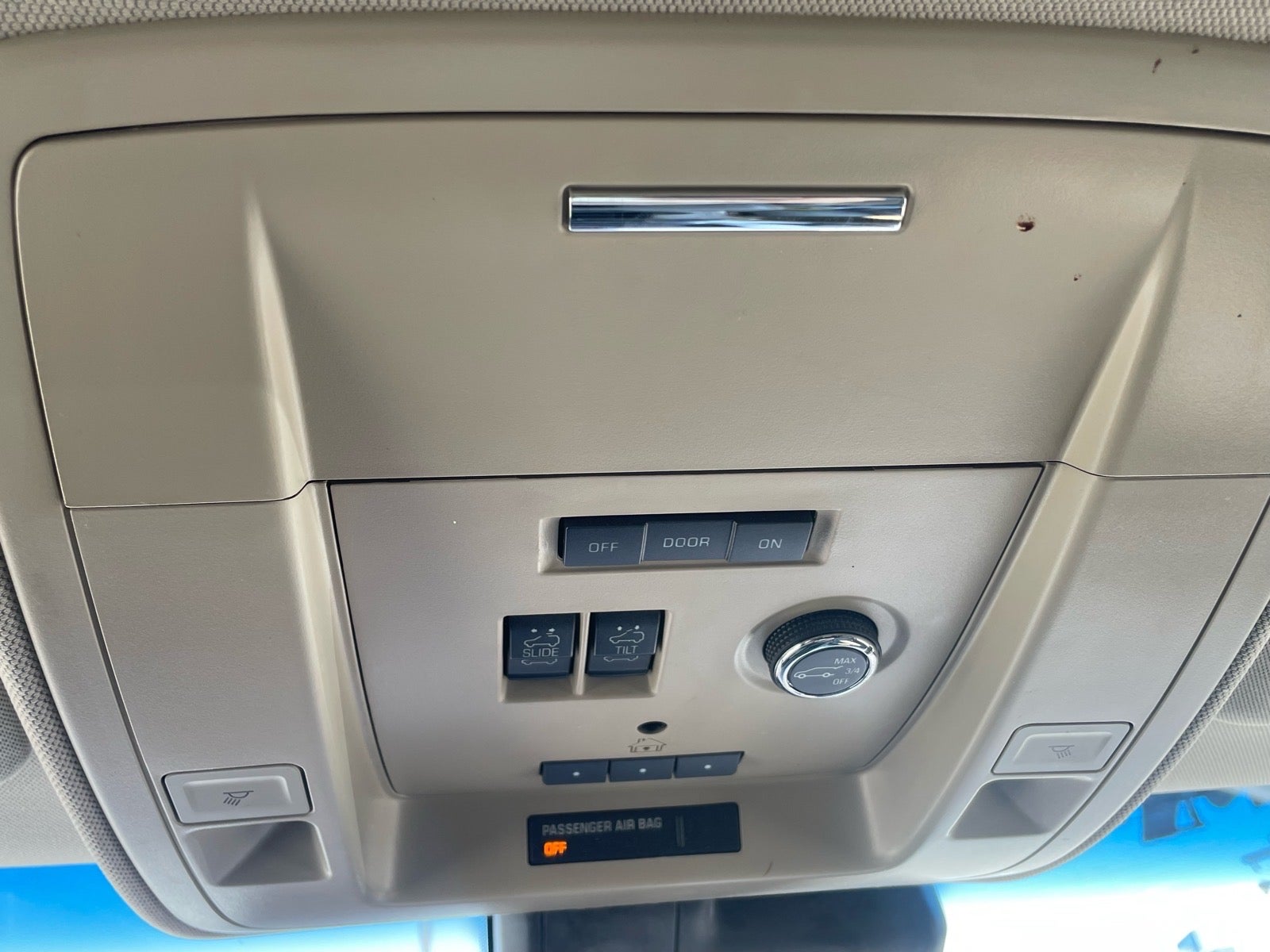 2016 GMC Yukon XL SLT