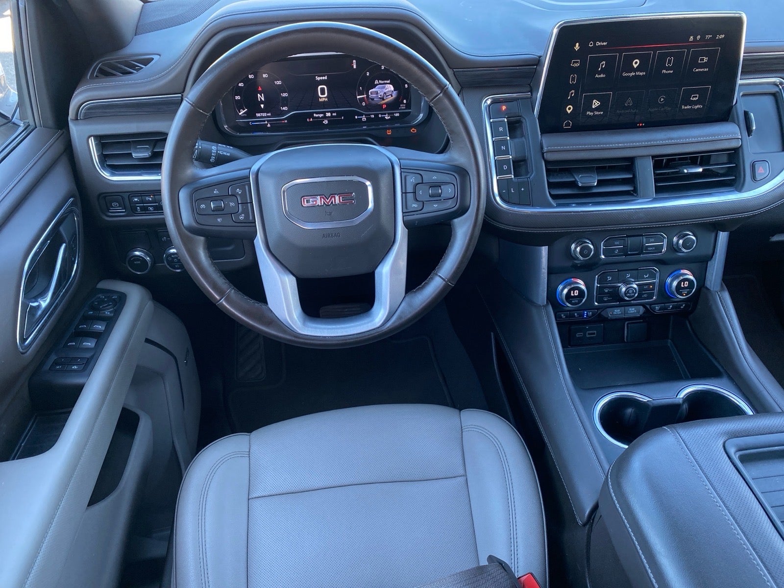 2023 GMC Yukon XL SLT