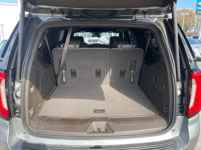 2023 GMC Yukon XL SLT