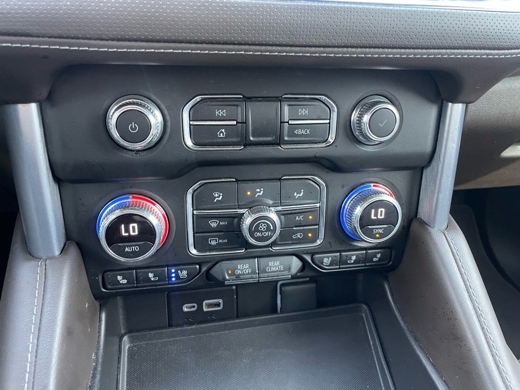 2023 GMC Yukon XL SLT