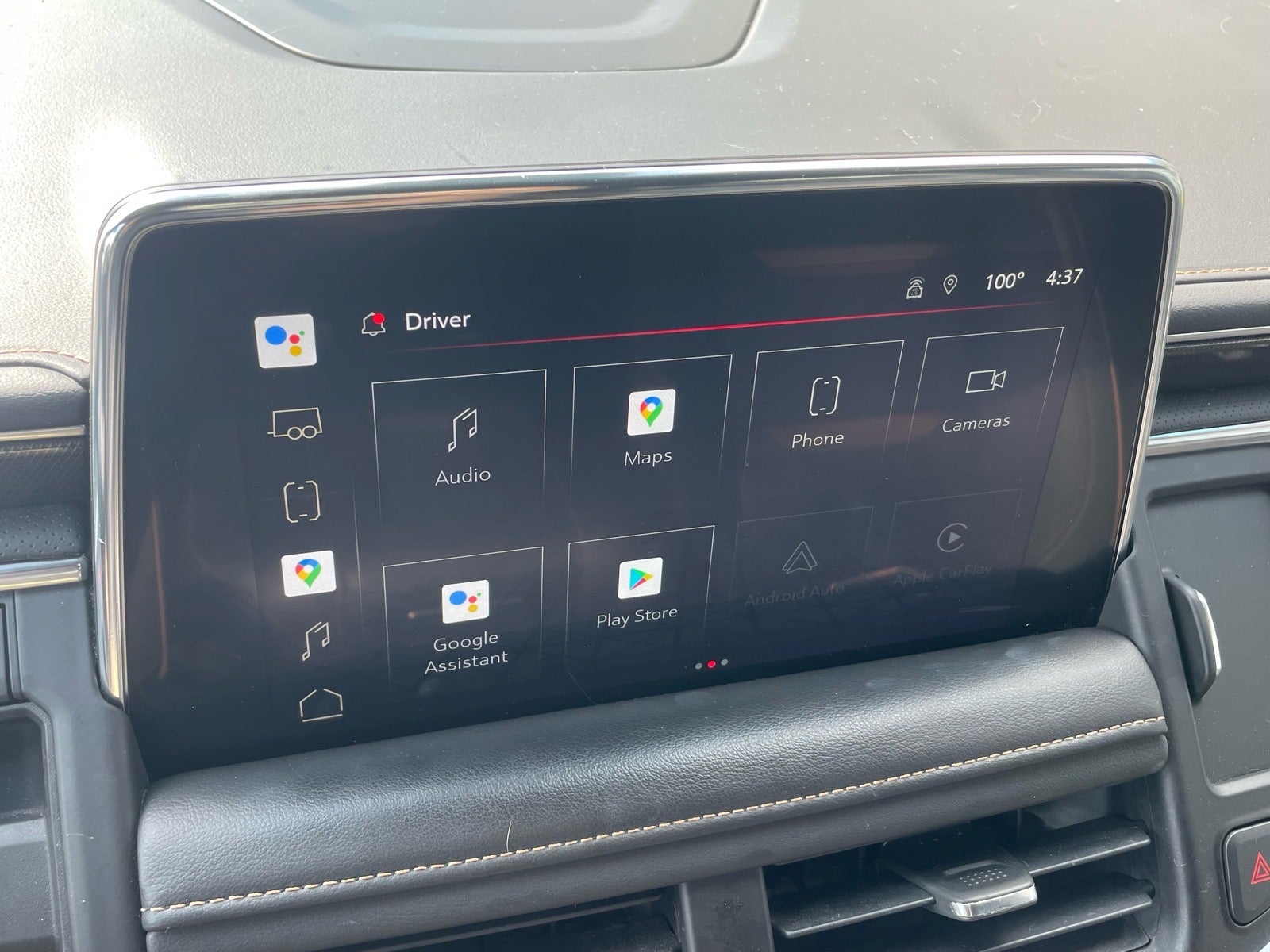 2022 GMC Yukon XL AT4