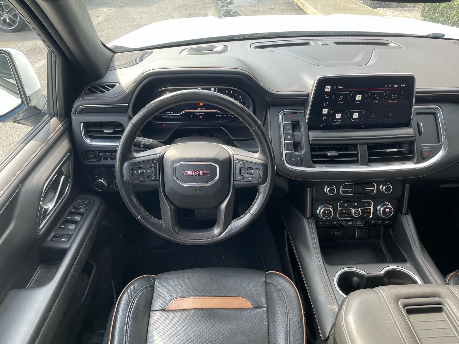 2022 GMC Yukon XL AT4