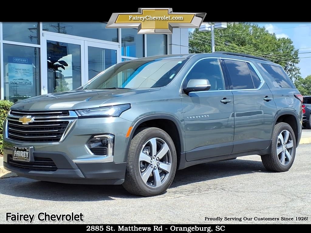 2023 Chevrolet Traverse LT Leather