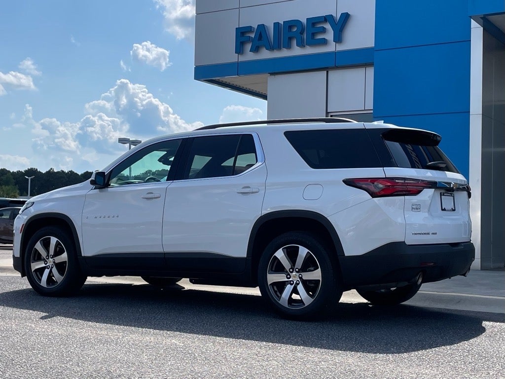 2022 Chevrolet Traverse LT Leather