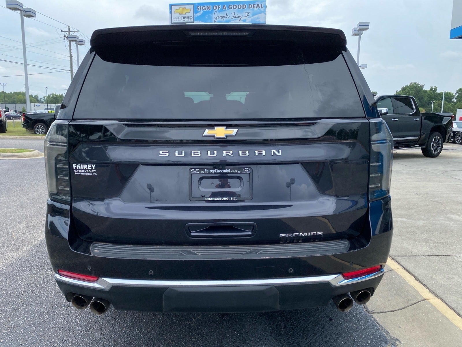 2025 Chevrolet Suburban Premier