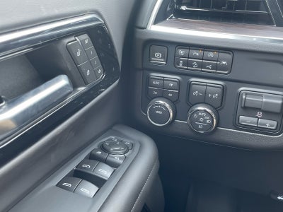 2025 Chevrolet Suburban LT