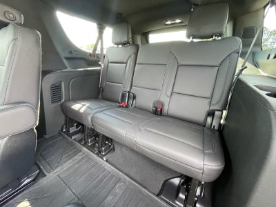 2025 Chevrolet Suburban LT