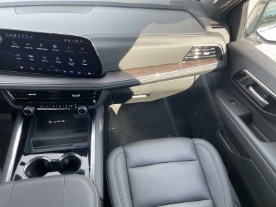 2025 Chevrolet Suburban LT