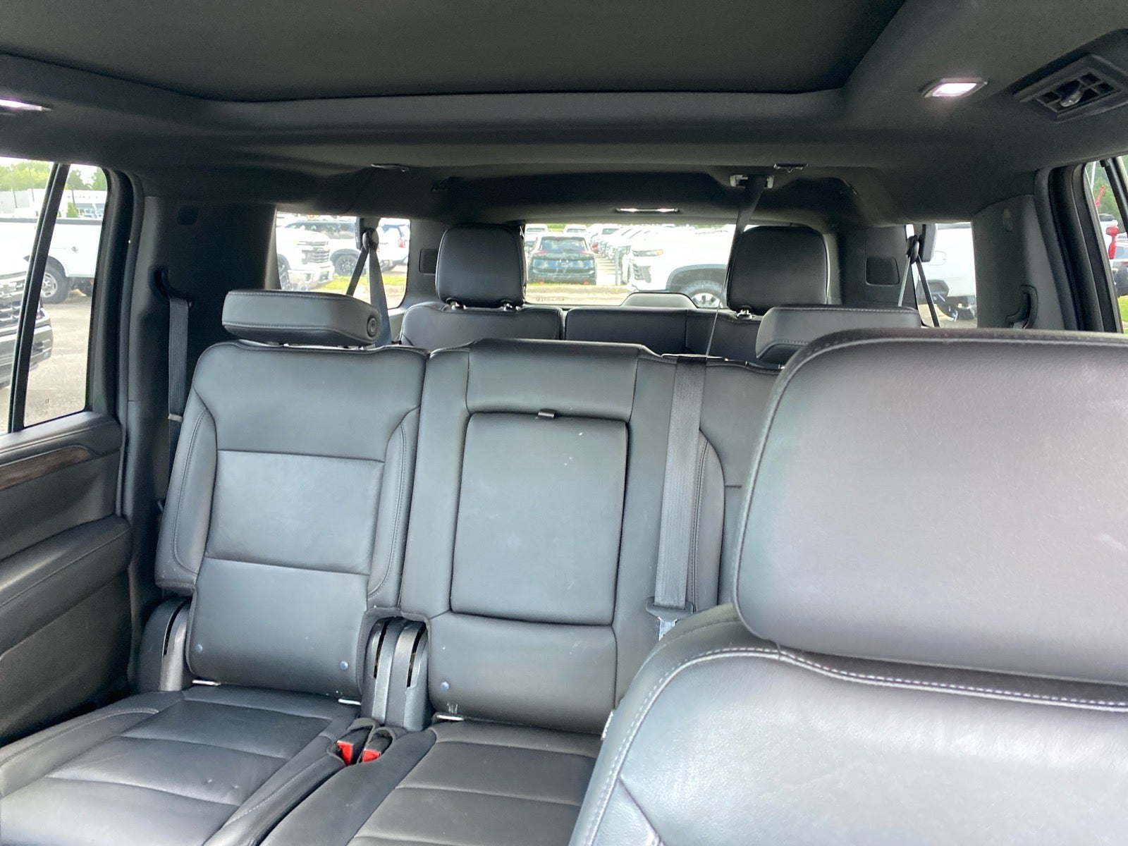 2021 Chevrolet Suburban LT