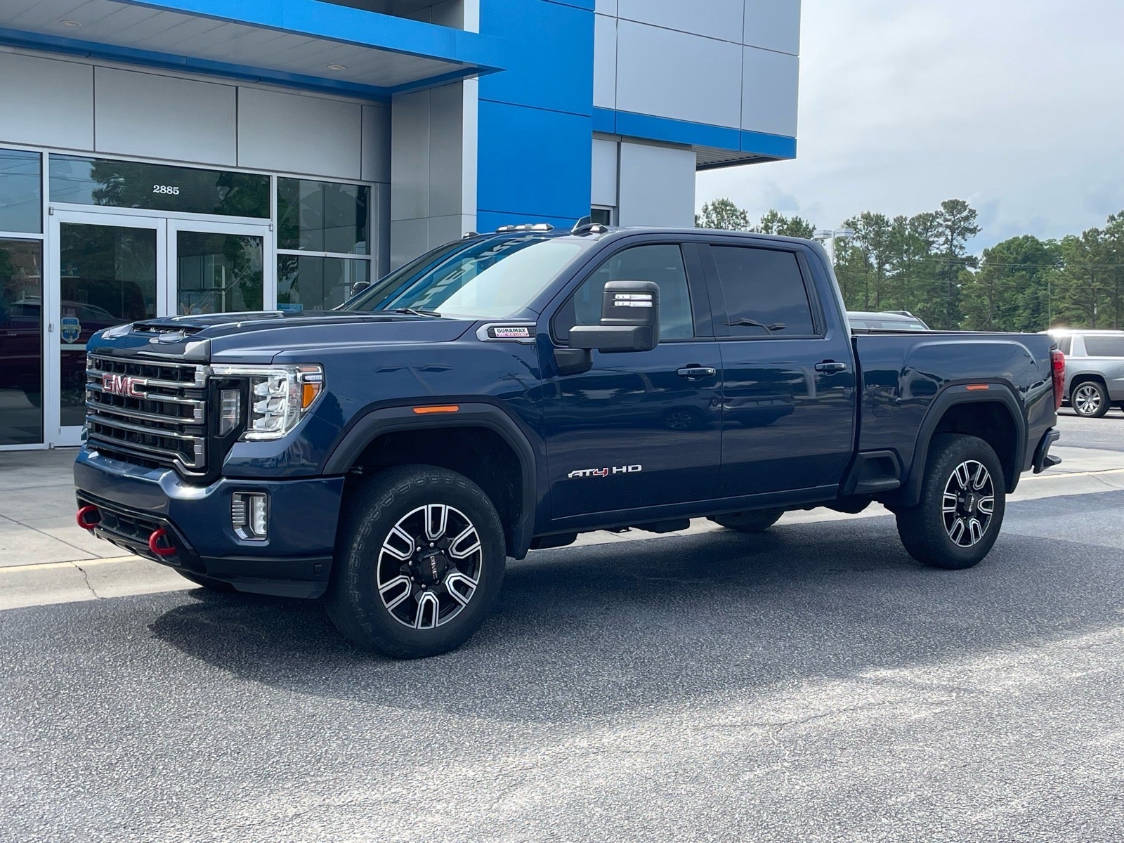 2023 GMC Sierra 4WD Crew Cab Standard Box AT4's photo