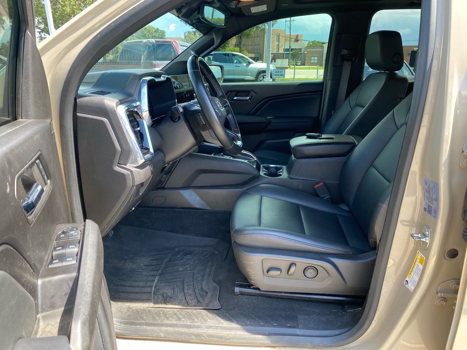 2024 GMC Canyon Elevation