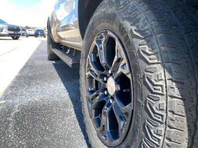 2024 GMC Canyon Elevation