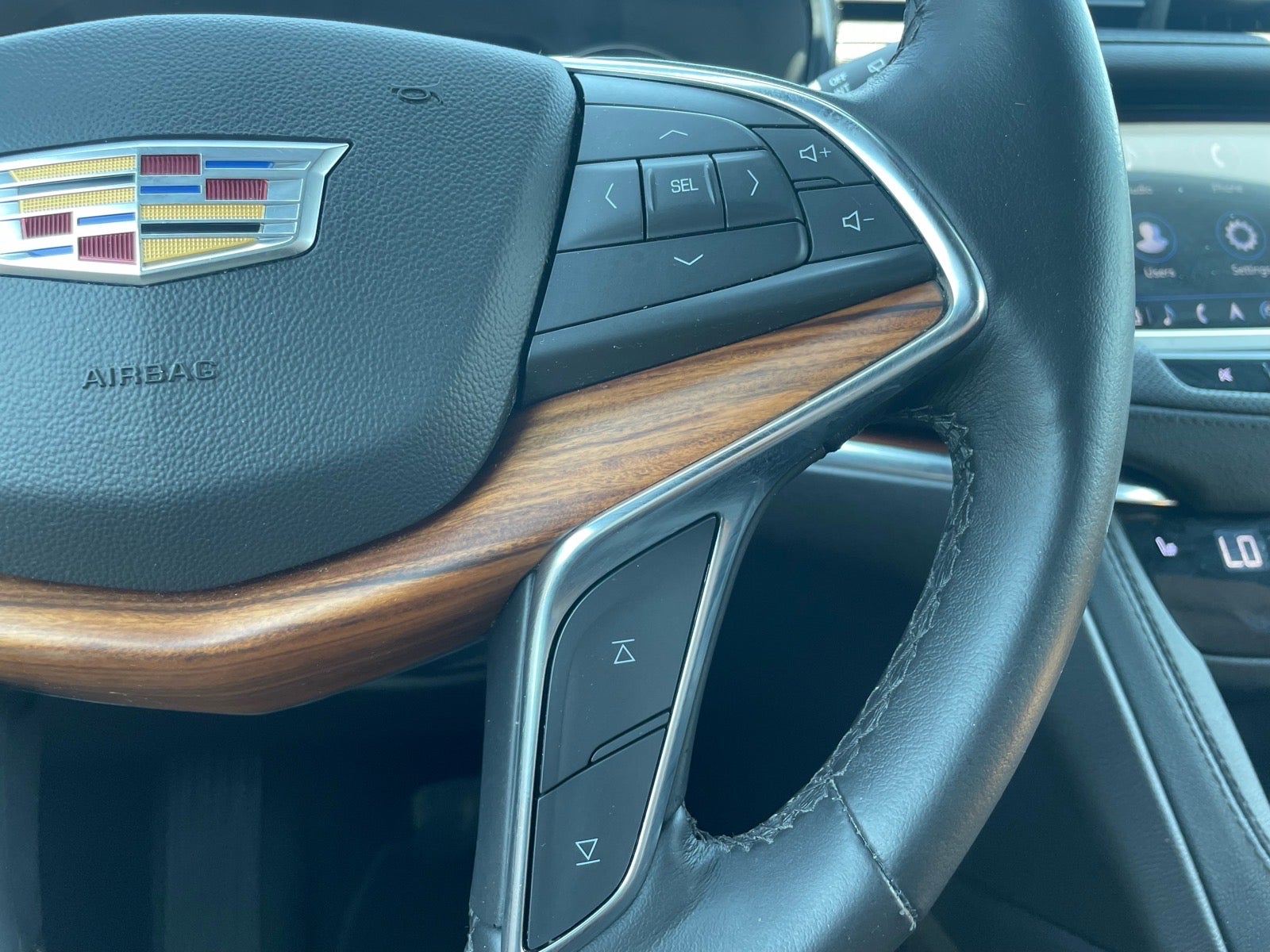 2023 Cadillac XT5 FWD Premium Luxury
