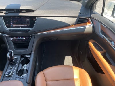 2023 Cadillac XT5 FWD Premium Luxury