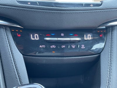 2023 Cadillac XT5 FWD Premium Luxury