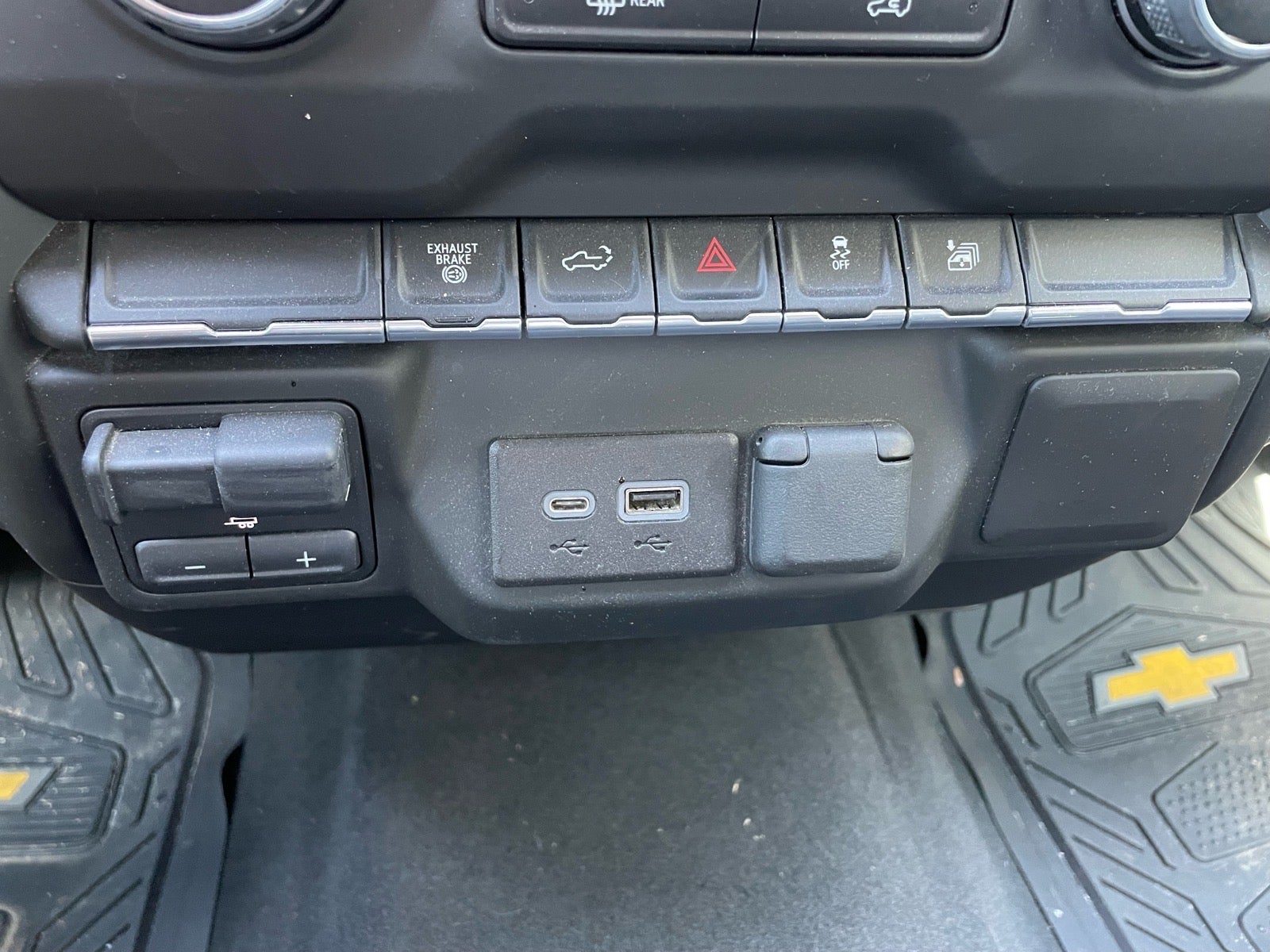 2023 Chevrolet Silverado 2500 HD Custom
