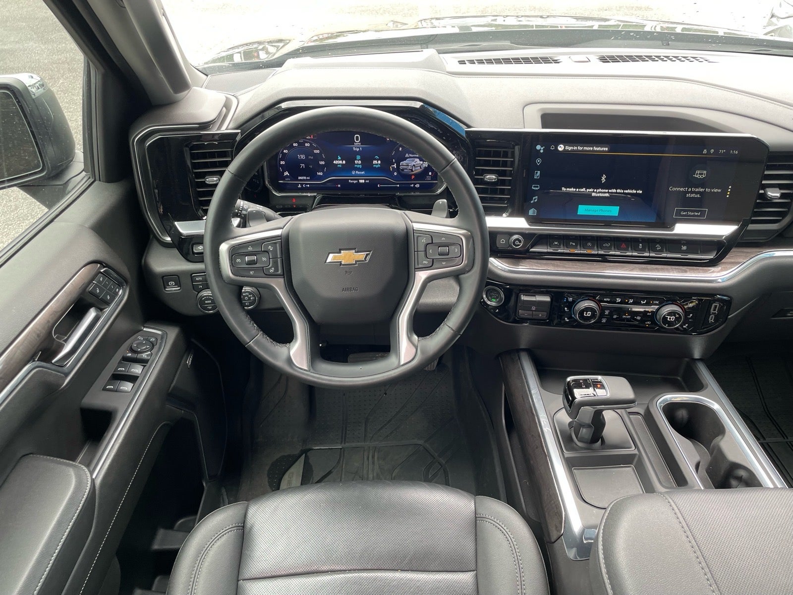 2024 Chevrolet Silverado 1500 LTZ