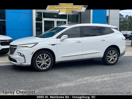 2023 Buick Enclave Essence