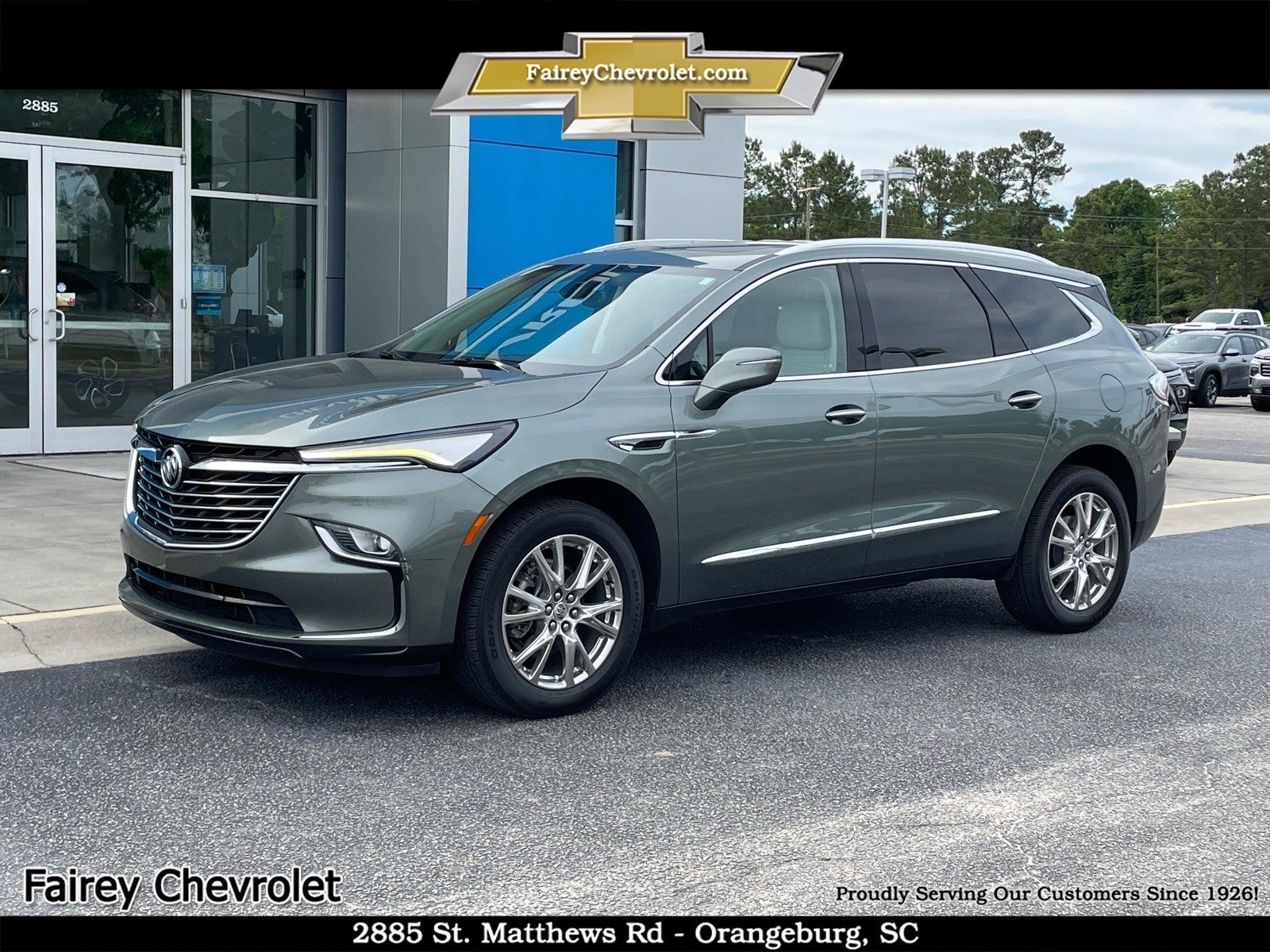 2023 Buick Enclave Essence's photo