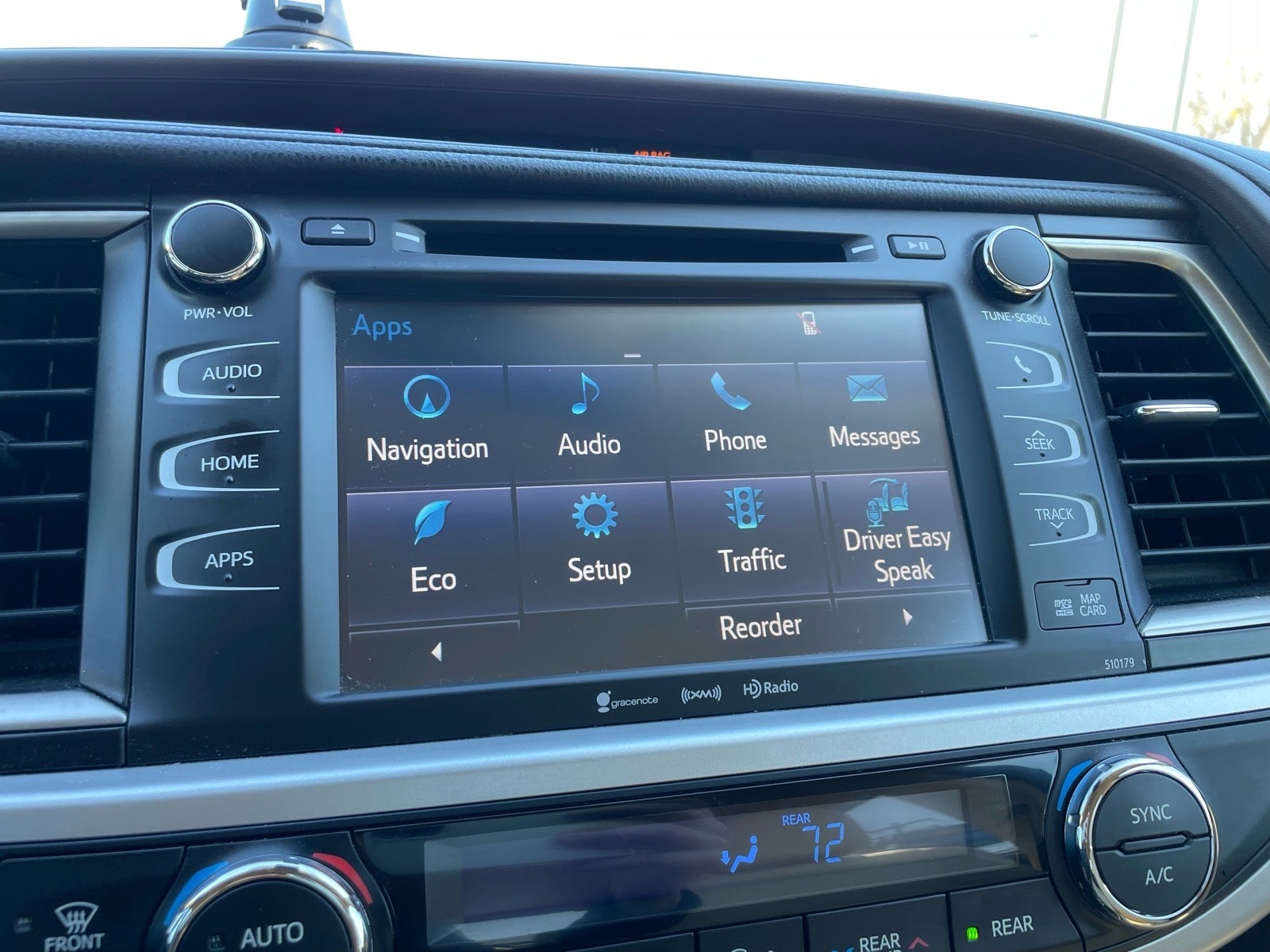 2018 Toyota Highlander SE