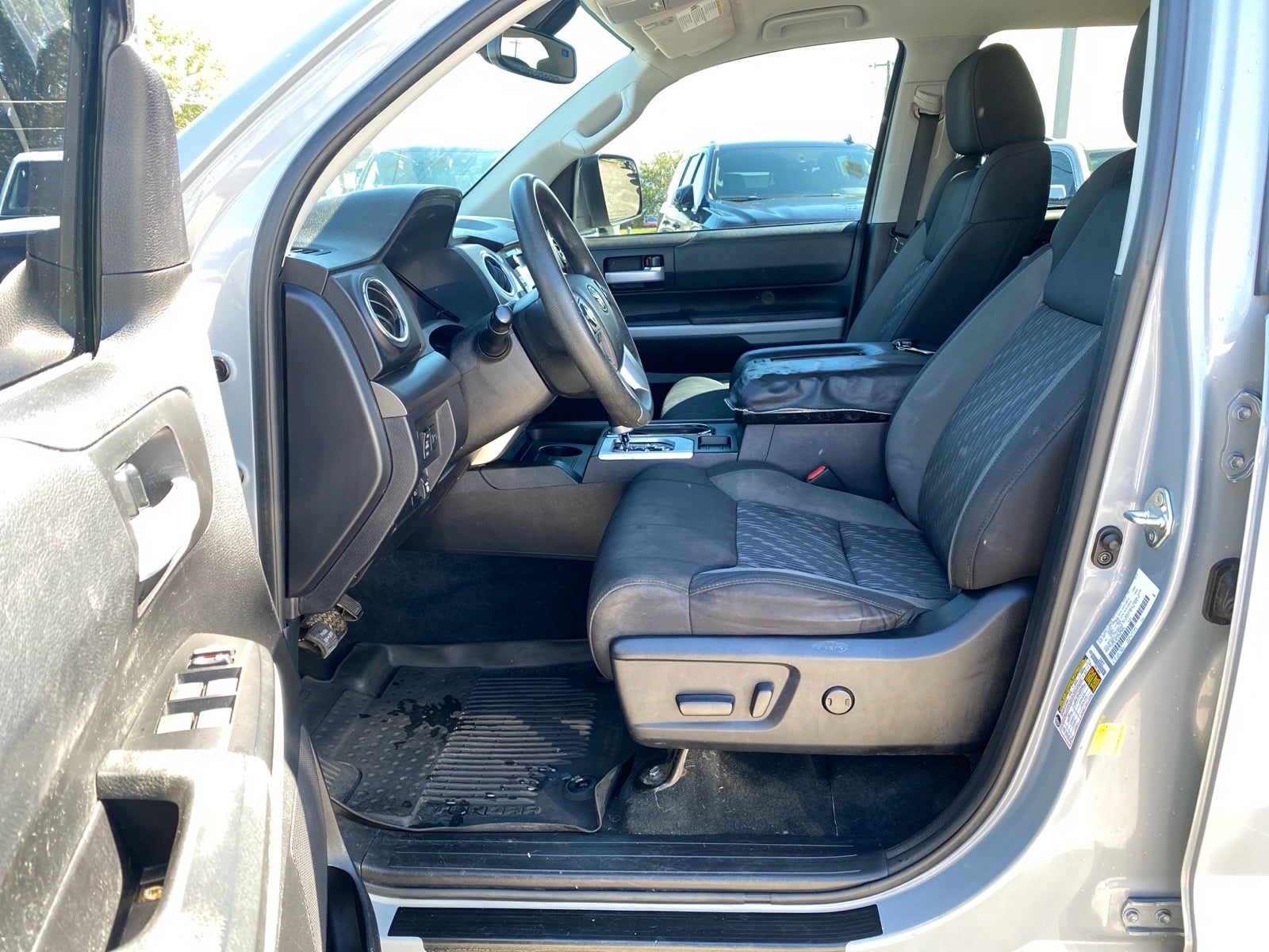 2021 Toyota Tundra 4WD SR5